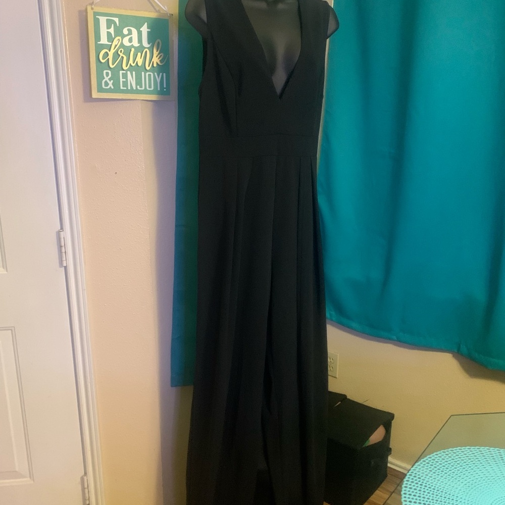 Elegant Black Sleeveless DEEP V-Neck Jumpsuit with attached train